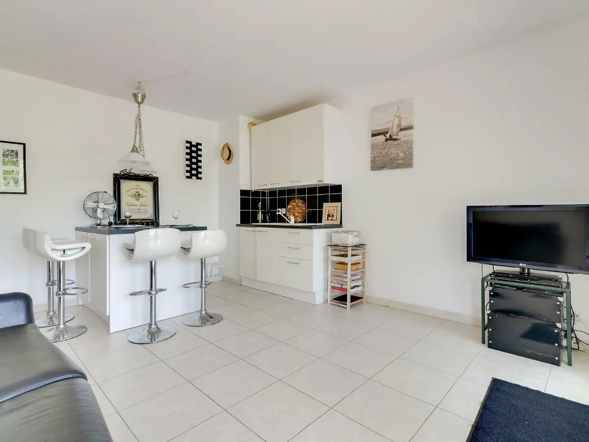 Apartment Casta Diva-6 By Interhome Cannes